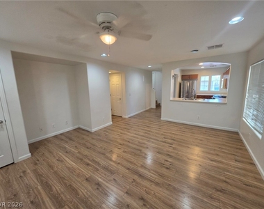 9144 Captivating Avenue - Photo Thumbnail 4