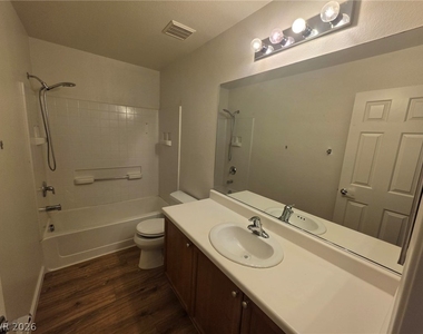 9144 Captivating Avenue - Photo Thumbnail 11
