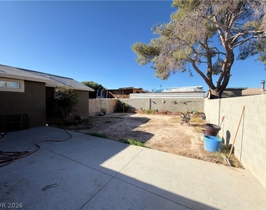 3822 Connie Avenue - Photo Thumbnail 23