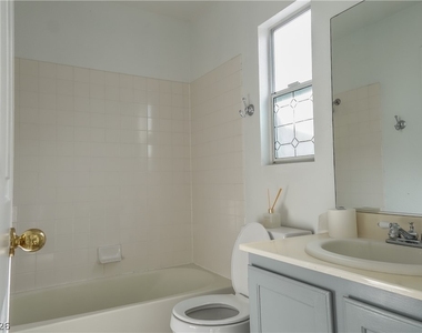 1409 Sycamore Spring Court - Photo Thumbnail 21