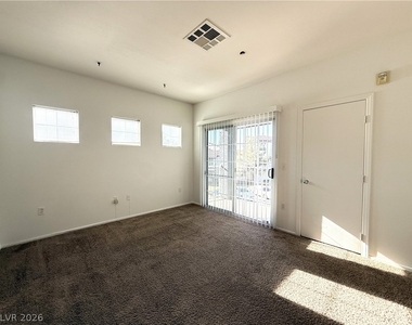 5975 Barbosa Drive - Photo Thumbnail 2