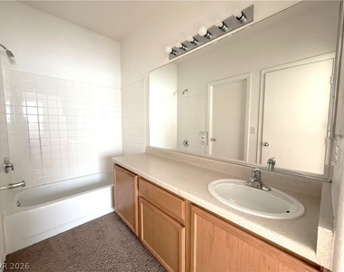 5975 Barbosa Drive - Photo Thumbnail 12