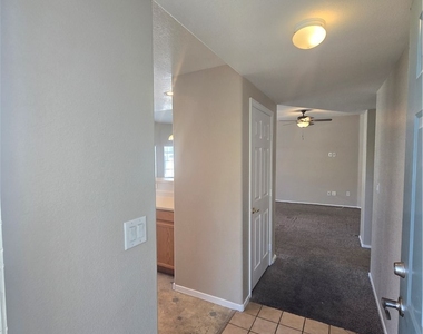 9330 W Maule Avenue - Photo Thumbnail 32