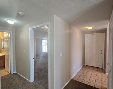 9330 W Maule Avenue - Photo Thumbnail 16