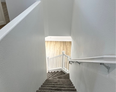 9639 W Post Road - Photo Thumbnail 11