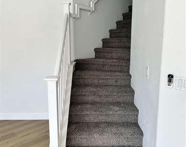 9639 W Post Road - Photo Thumbnail 10