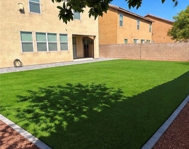 9639 W Post Road - Photo Thumbnail 27