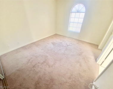 2970 Juniper Hills Boulevard - Photo Thumbnail 7