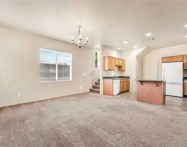 3761 Corpolo Avenue - Photo Thumbnail 5