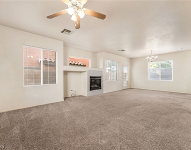 3761 Corpolo Avenue - Photo Thumbnail 2