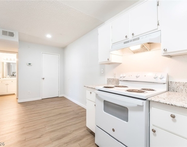 230 Mission Newport Lane - Photo Thumbnail 8