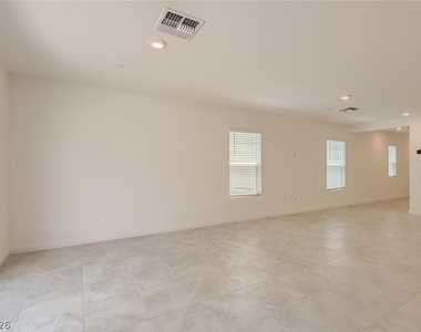 6952 Caldera Street - Photo Thumbnail 6