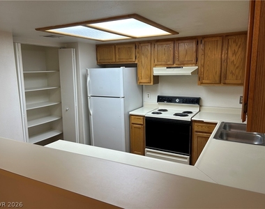 3450 Erva Street - Photo Thumbnail 11