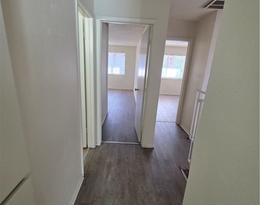 4363 Spencer Street - Photo Thumbnail 41