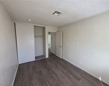 4363 Spencer Street - Photo Thumbnail 21