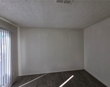 4363 Spencer Street - Photo Thumbnail 40