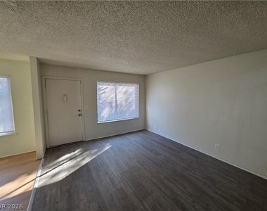 4363 Spencer Street - Photo Thumbnail 30