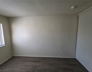 4363 Spencer Street - Photo Thumbnail 19
