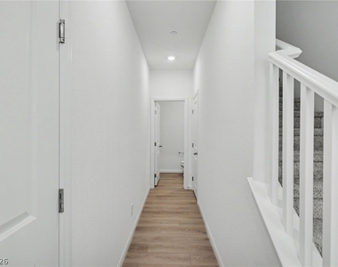3765 Tijeras Avenue - Photo Thumbnail 17