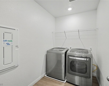 3765 Tijeras Avenue - Photo Thumbnail 24