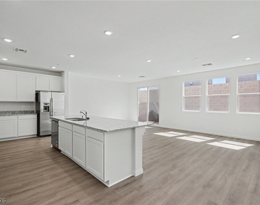 3765 Tijeras Avenue - Photo Thumbnail 4