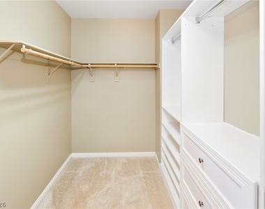 68 E Serene Avenue - Photo Thumbnail 21