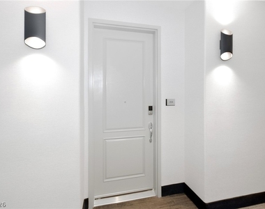 68 E Serene Avenue - Photo Thumbnail 4
