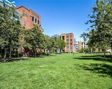68 E Serene Avenue - Photo Thumbnail 27