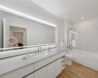 5050 W Russell Road - Photo Thumbnail 3
