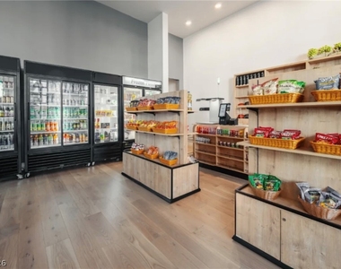5050 W Russell Road - Photo Thumbnail 8