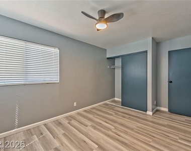 7216 Archcrest Avenue - Photo Thumbnail 14