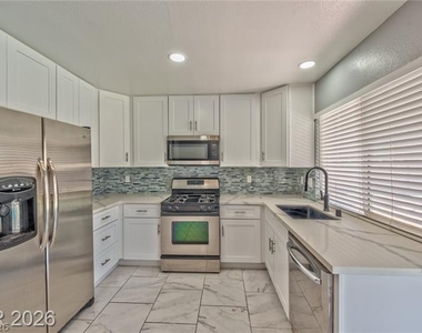 7216 Archcrest Avenue - Photo Thumbnail 19