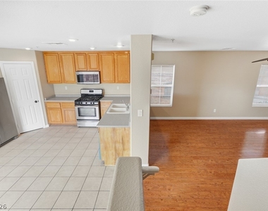1151 Paradise Vista Drive - Photo Thumbnail 26