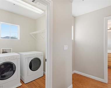 1151 Paradise Vista Drive - Photo Thumbnail 44