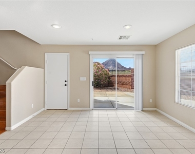 1151 Paradise Vista Drive - Photo Thumbnail 22