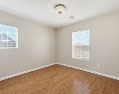 1151 Paradise Vista Drive - Photo Thumbnail 37