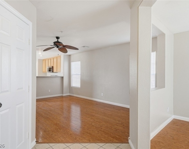 1151 Paradise Vista Drive - Photo Thumbnail 11