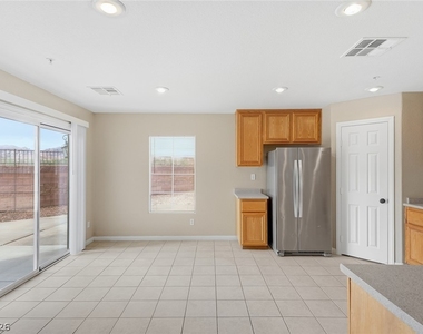 1151 Paradise Vista Drive - Photo Thumbnail 16