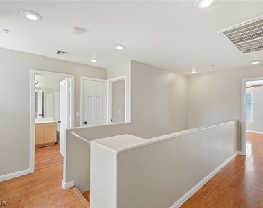1151 Paradise Vista Drive - Photo Thumbnail 29