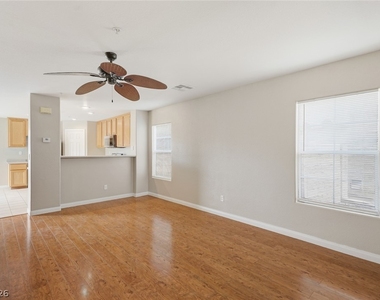 1151 Paradise Vista Drive - Photo Thumbnail 5