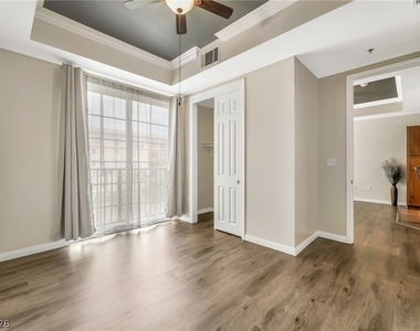 2455 W Serene Avenue - Photo Thumbnail 7