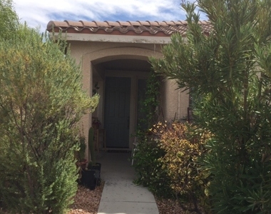 340 Magnolia Arbor Street - Photo Thumbnail 1