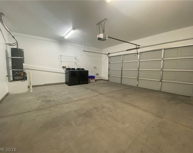 10519 Gold Shadow Avenue - Photo Thumbnail 16