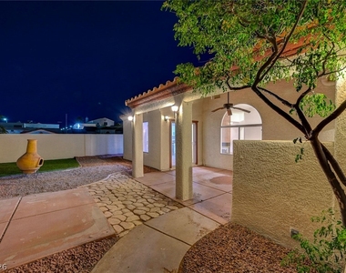 400 Breeze Way - Photo Thumbnail 50