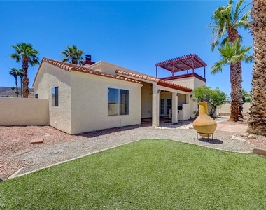 400 Breeze Way - Photo Thumbnail 33