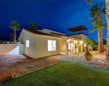 400 Breeze Way - Photo Thumbnail 49