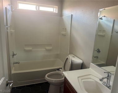 8727 Tom Noon Avenue - Photo Thumbnail 8