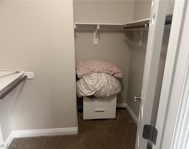 8727 Tom Noon Avenue - Photo Thumbnail 10