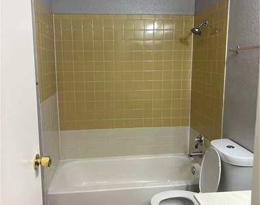 2853 Wheelwright Drive - Photo Thumbnail 19