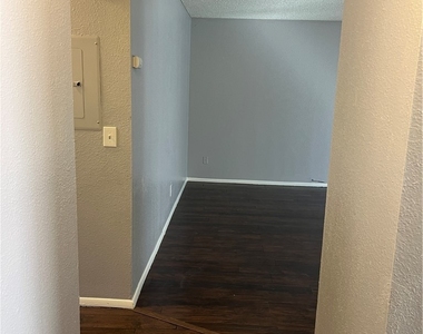 2853 Wheelwright Drive - Photo Thumbnail 1